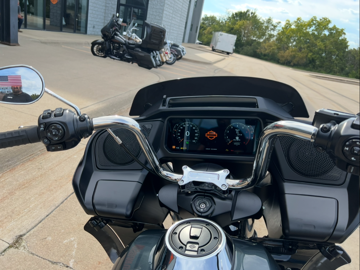 2025 Harley-Davidson Road Glide® in Dubuque, Iowa - Photo 13