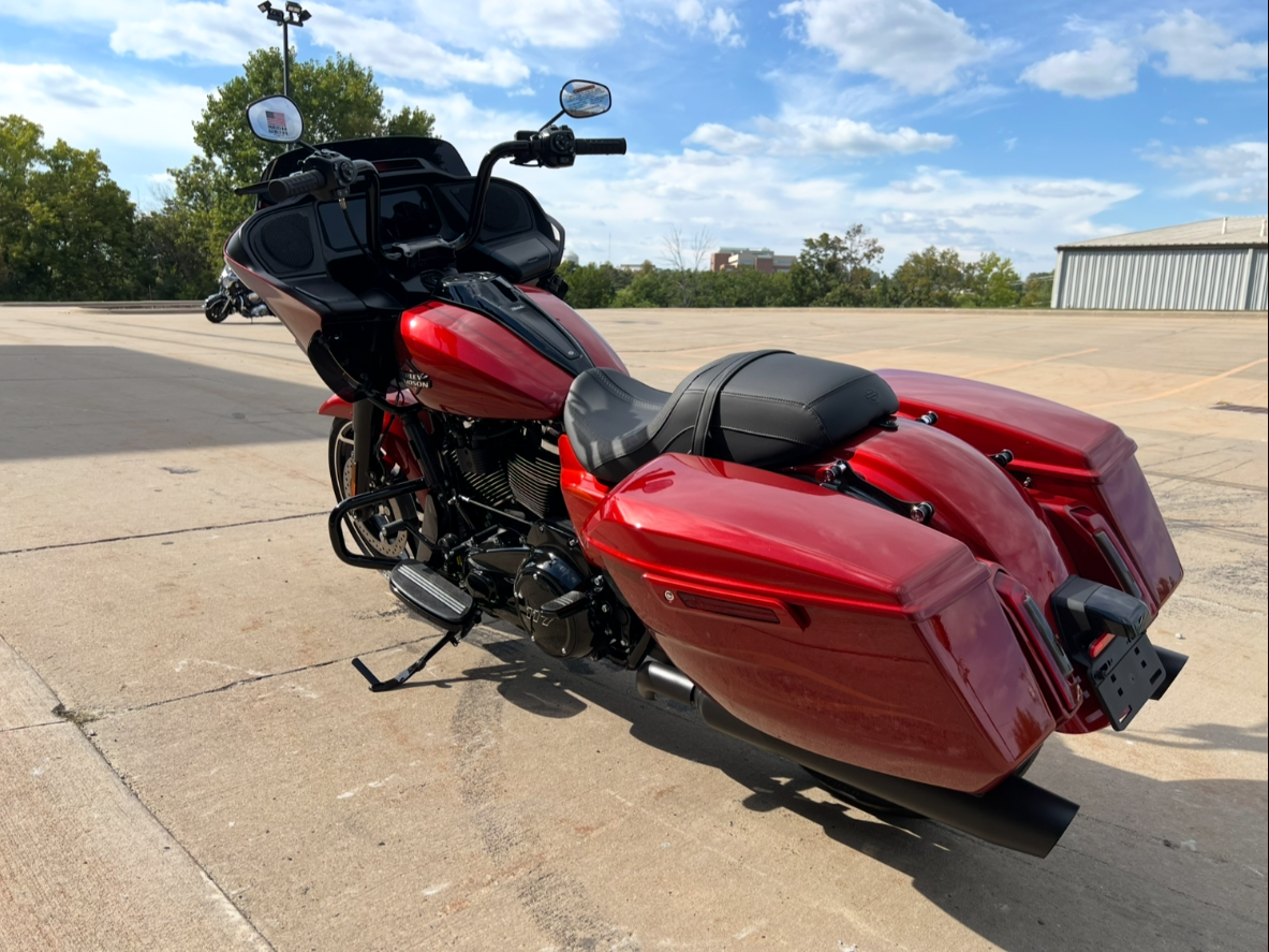 2025 Harley-Davidson Road Glide® in Dubuque, Iowa - Photo 5