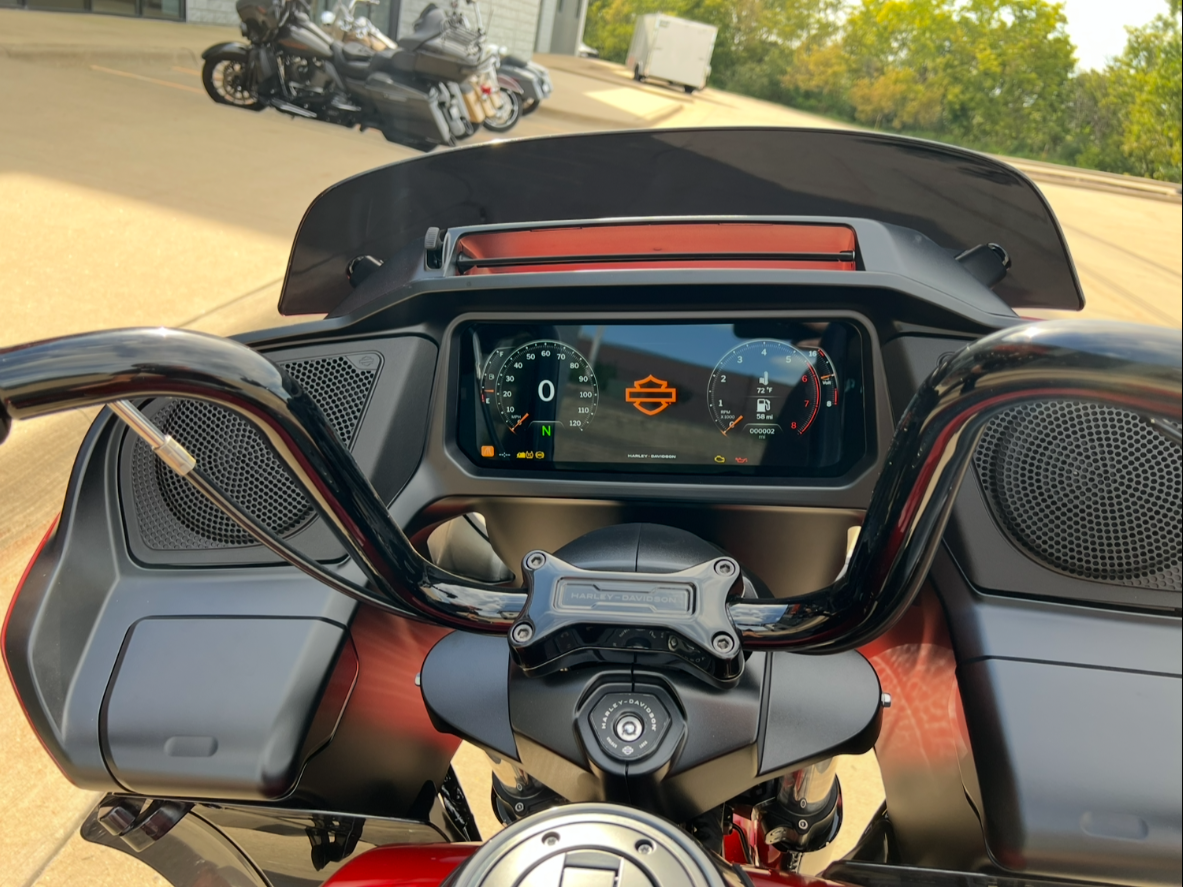 2025 Harley-Davidson Road Glide® in Dubuque, Iowa - Photo 13