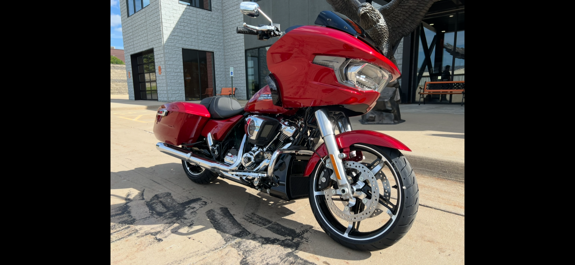 2025 Harley-Davidson Road Glide® in Dubuque, Iowa - Photo 8