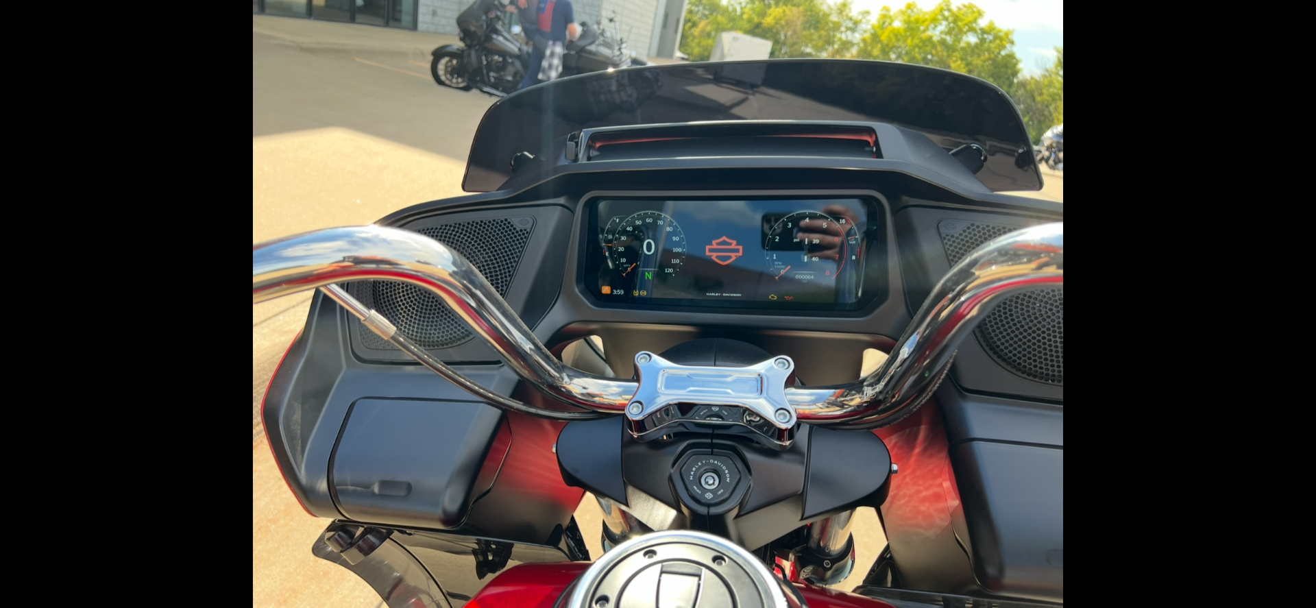 2025 Harley-Davidson Road Glide® in Dubuque, Iowa - Photo 9