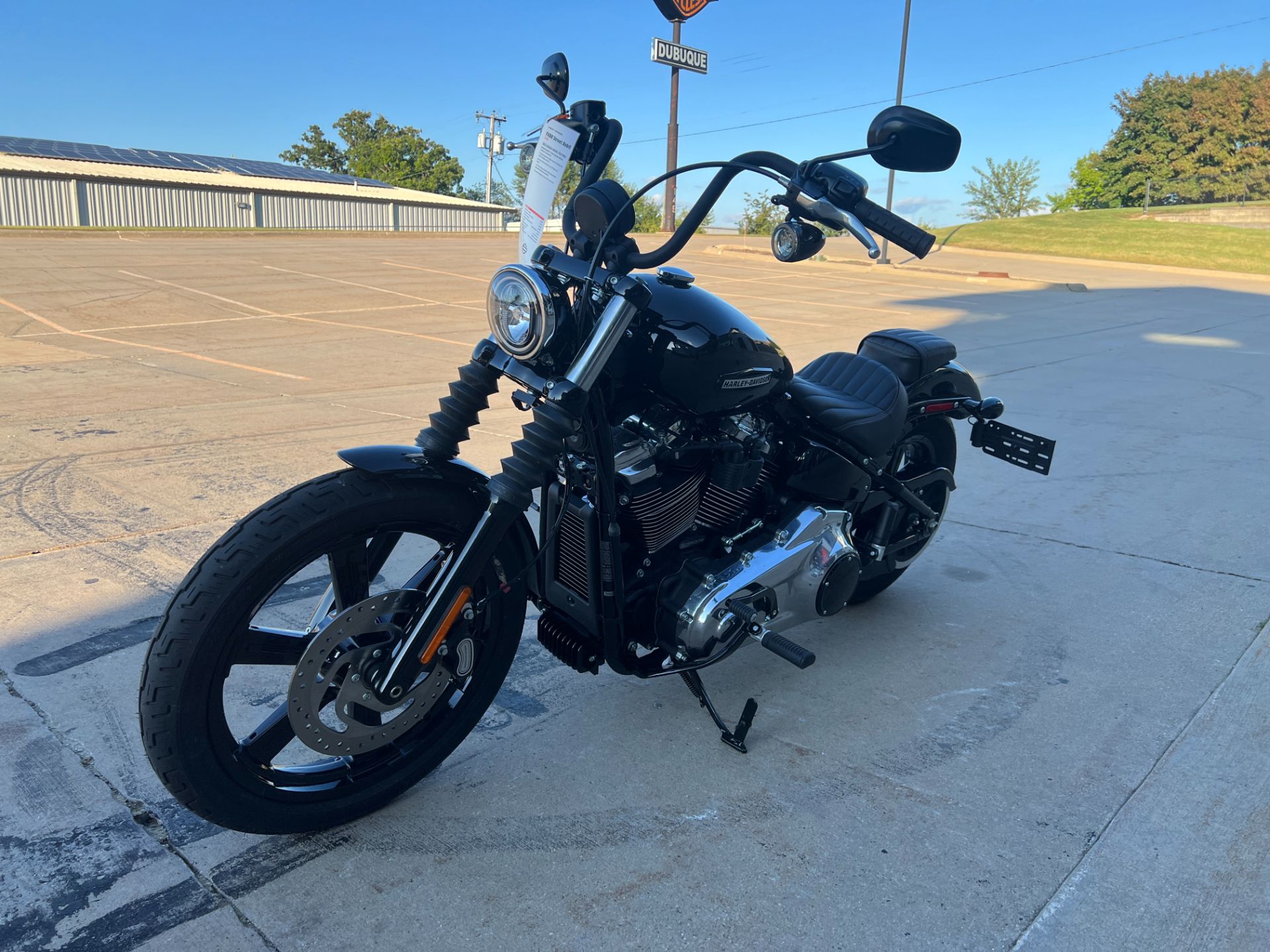 2025 Harley-Davidson Street Bob® in Dubuque, Iowa - Photo 8
