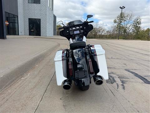 2021 Harley-Davidson CVO™ Street Glide® in Dubuque, Iowa - Photo 3
