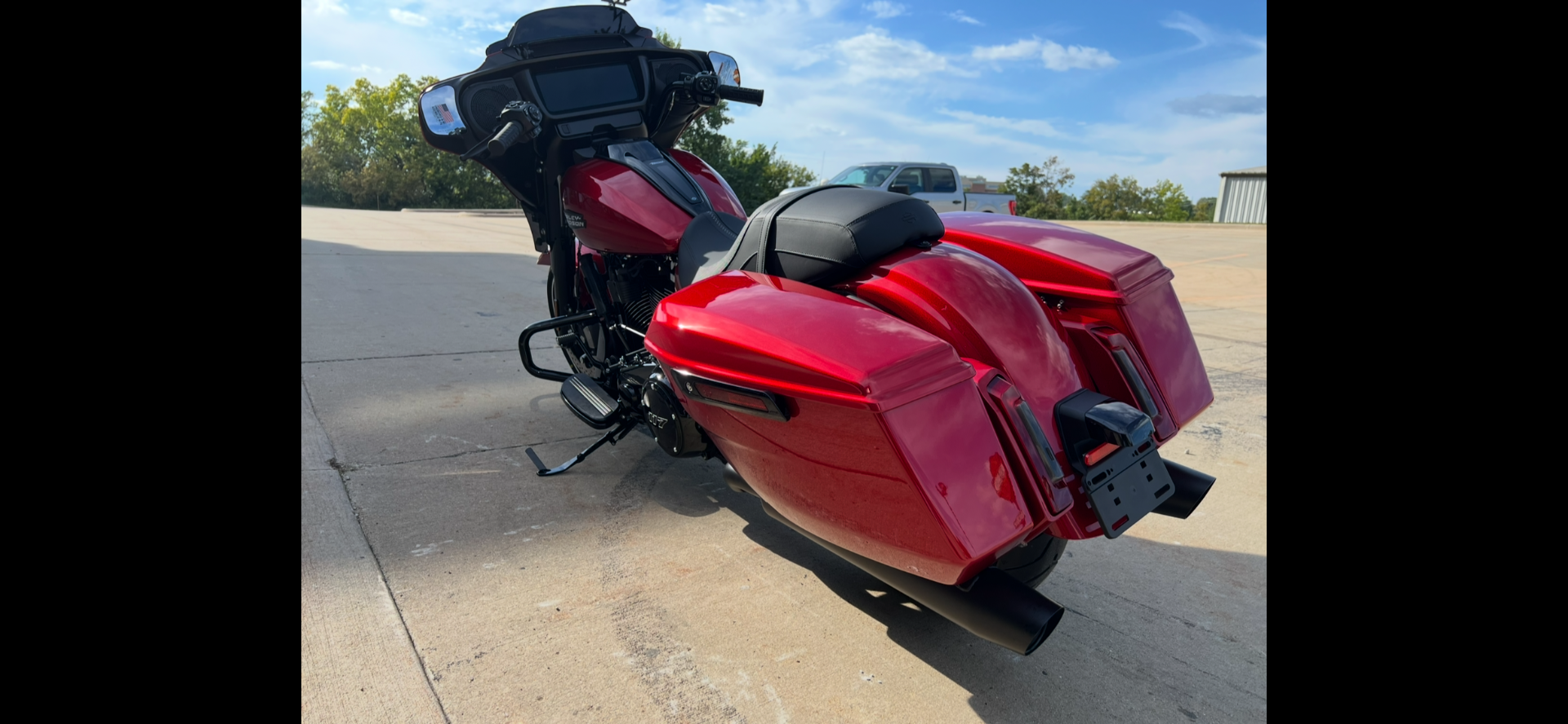 2025 Harley-Davidson Street Glide® in Dubuque, Iowa - Photo 4