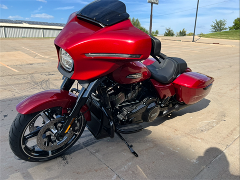 2025 Harley-Davidson Street Glide® in Dubuque, Iowa - Photo 6