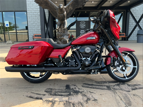 2025 Harley-Davidson Street Glide® in Dubuque, Iowa - Photo 1