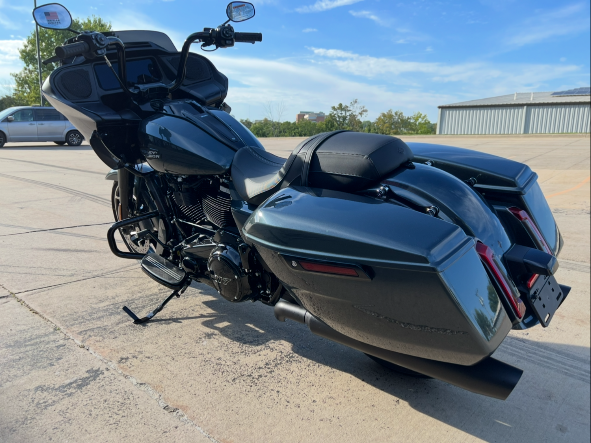 2025 Harley-Davidson Road Glide® in Dubuque, Iowa - Photo 5