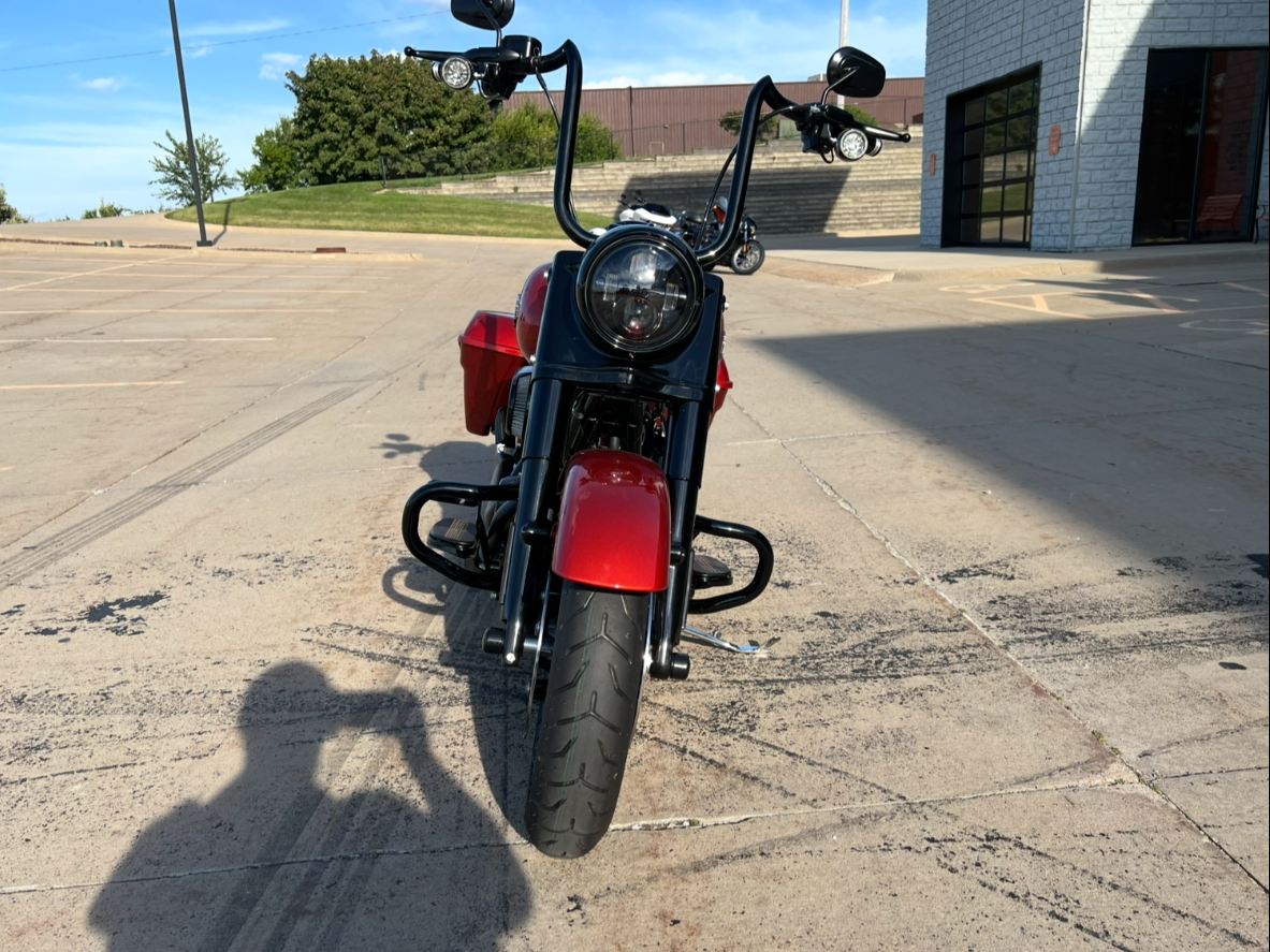 2025 Harley-Davidson Road King® Special in Dubuque, Iowa - Photo 10