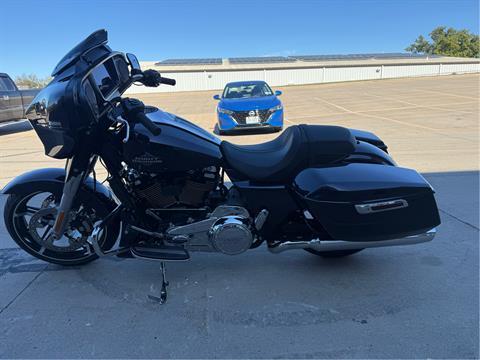 2025 Harley-Davidson Street Glide® in Dubuque, Iowa - Photo 4