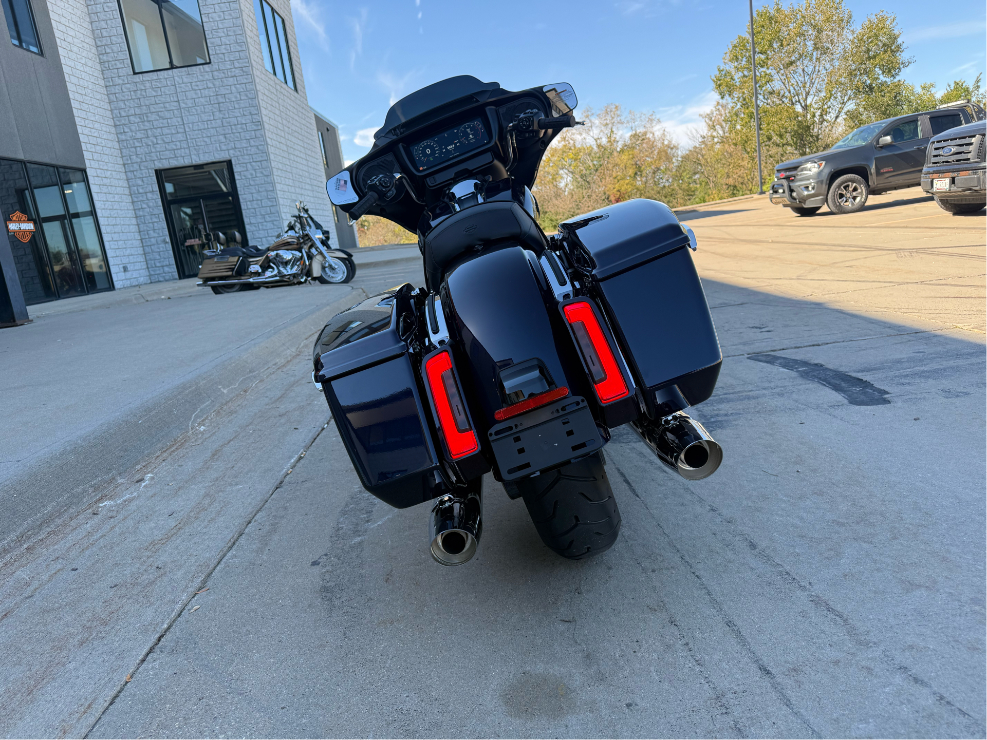 2025 Harley-Davidson Street Glide® in Dubuque, Iowa - Photo 2