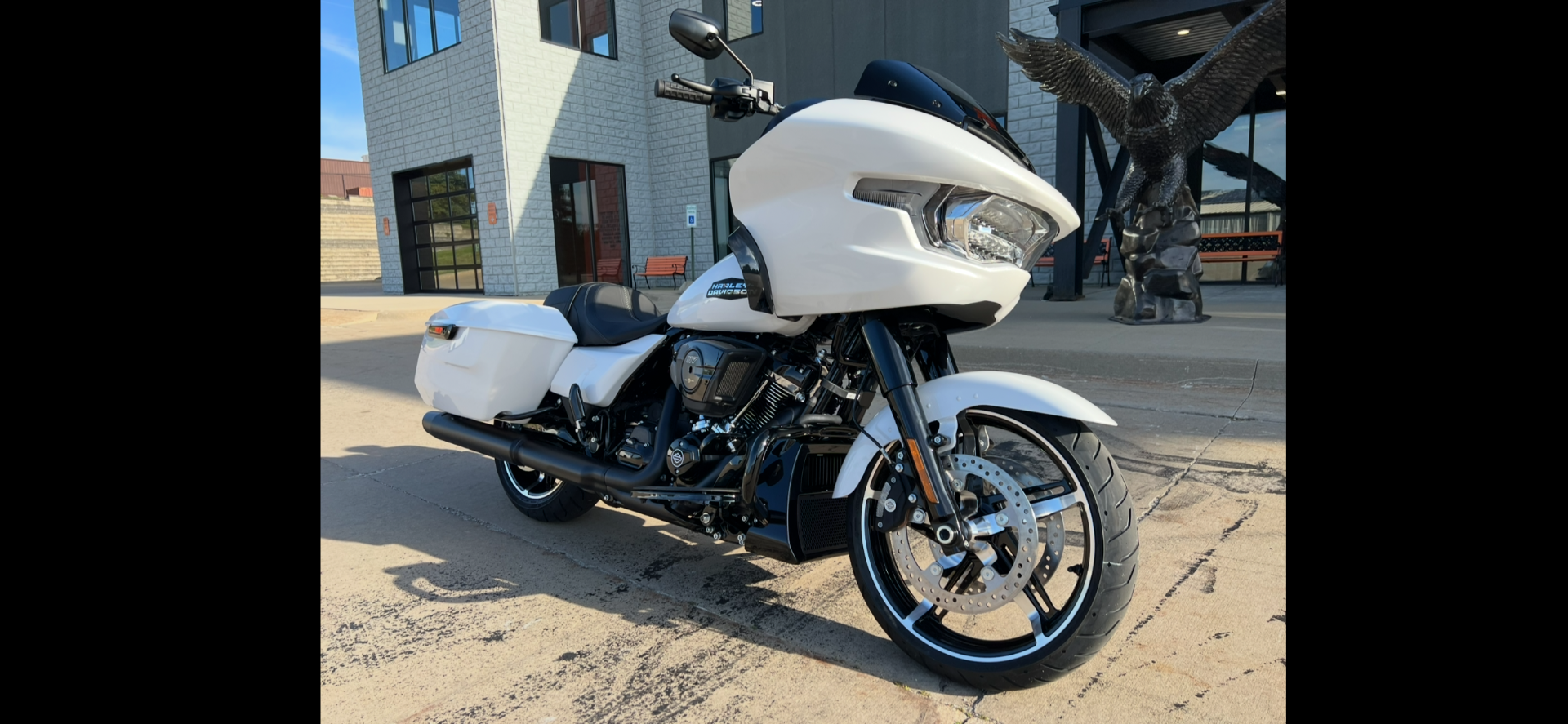 2025 Harley-Davidson Road Glide® in Dubuque, Iowa - Photo 8