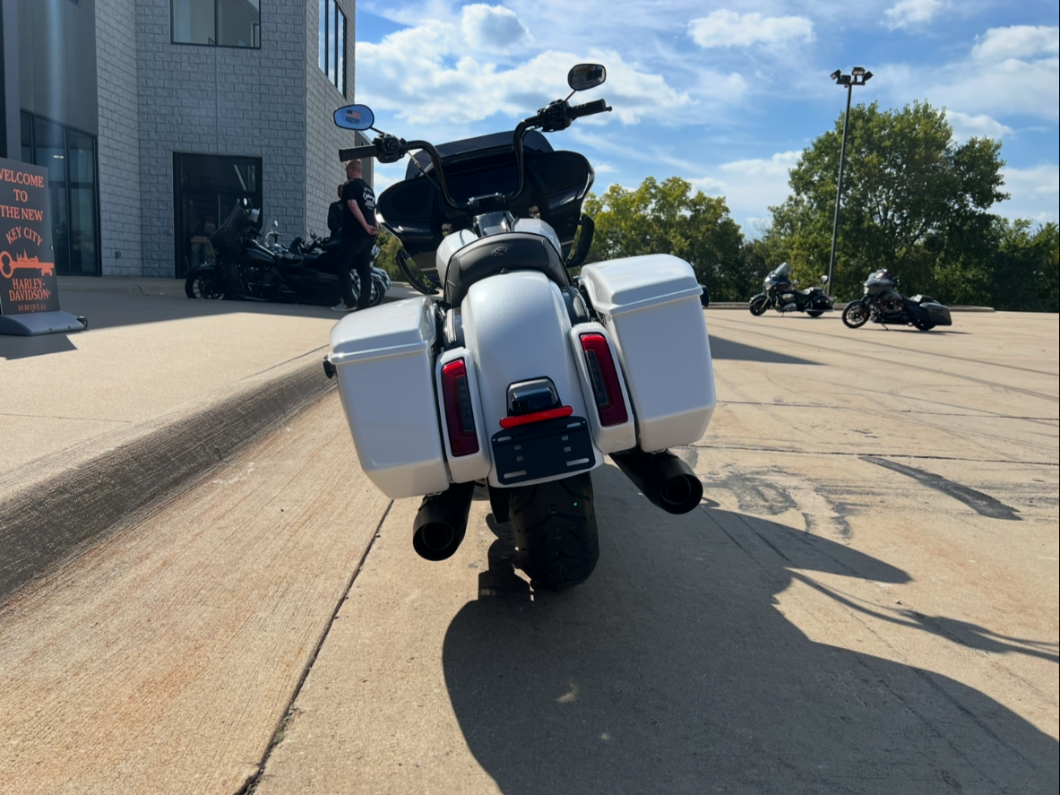 2025 Harley-Davidson Road Glide® in Dubuque, Iowa - Photo 4