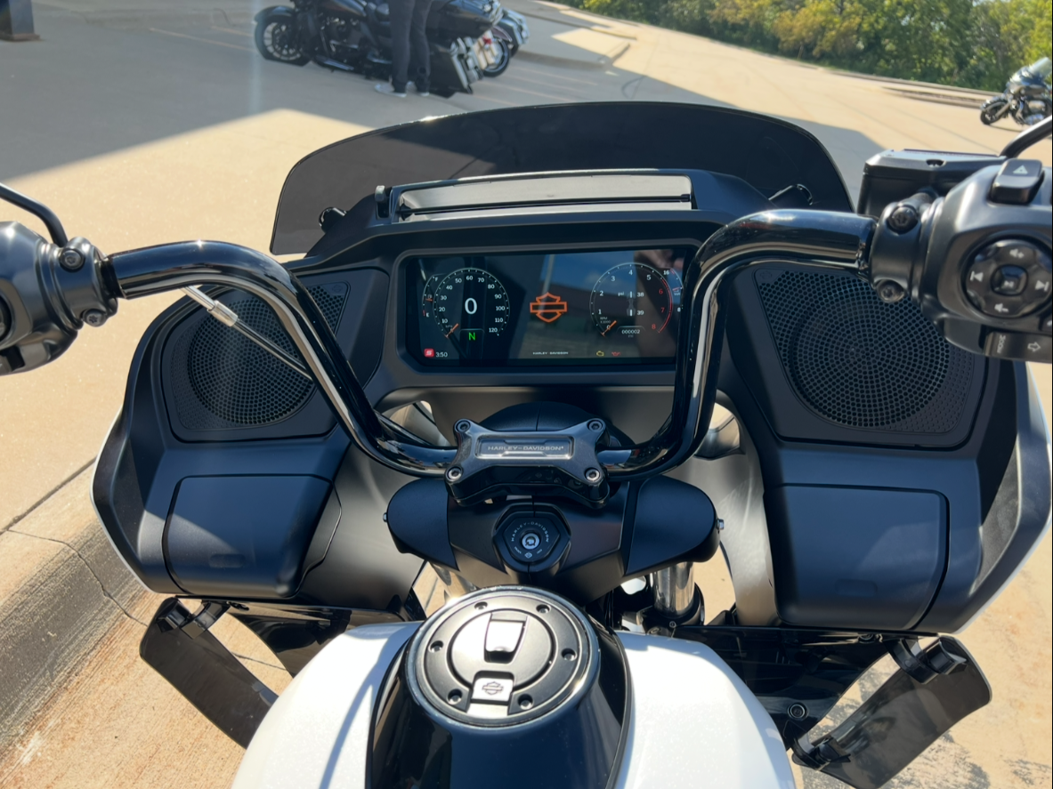 2025 Harley-Davidson Road Glide® in Dubuque, Iowa - Photo 13