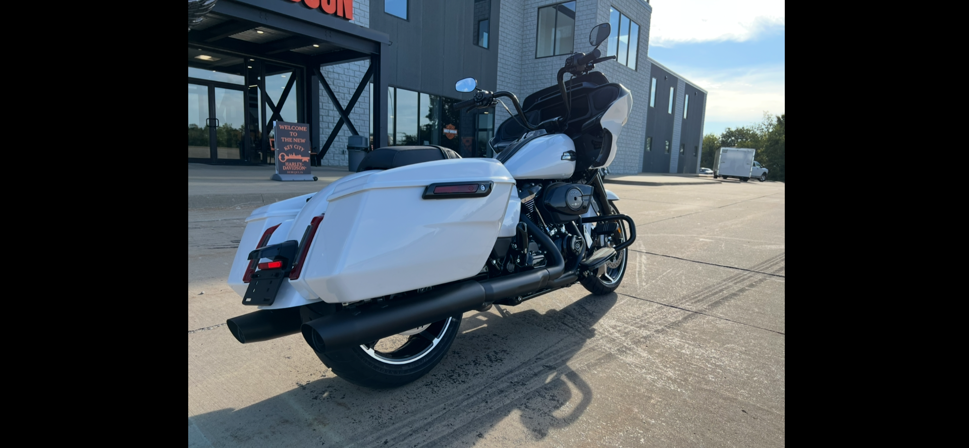 2025 Harley-Davidson Road Glide® in Dubuque, Iowa - Photo 2