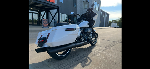 2025 Harley-Davidson Road Glide® in Dubuque, Iowa - Photo 2