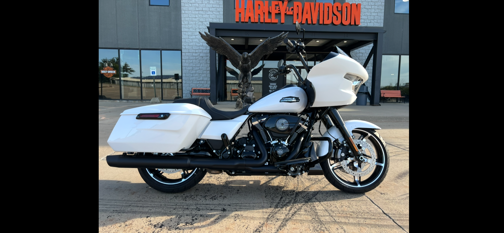 2025 Harley-Davidson Road Glide® in Dubuque, Iowa - Photo 1