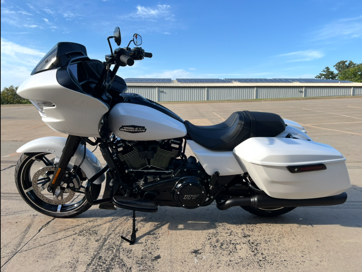 2025 Harley-Davidson Road Glide® in Dubuque, Iowa - Photo 7