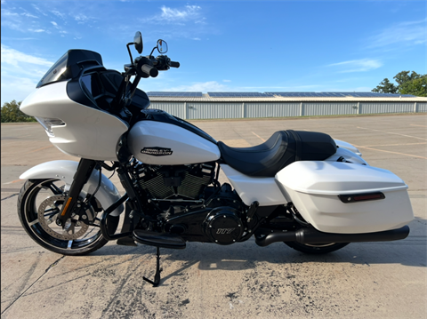 2025 Harley-Davidson Road Glide® in Dubuque, Iowa - Photo 7