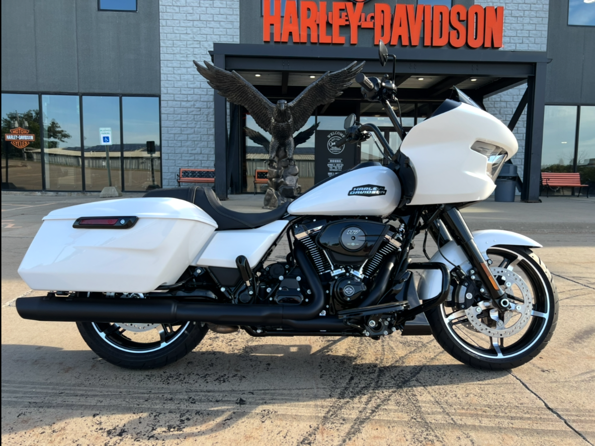 2025 Harley-Davidson Road Glide® in Dubuque, Iowa - Photo 1
