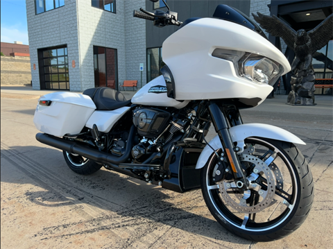 2025 Harley-Davidson Road Glide® in Dubuque, Iowa - Photo 11