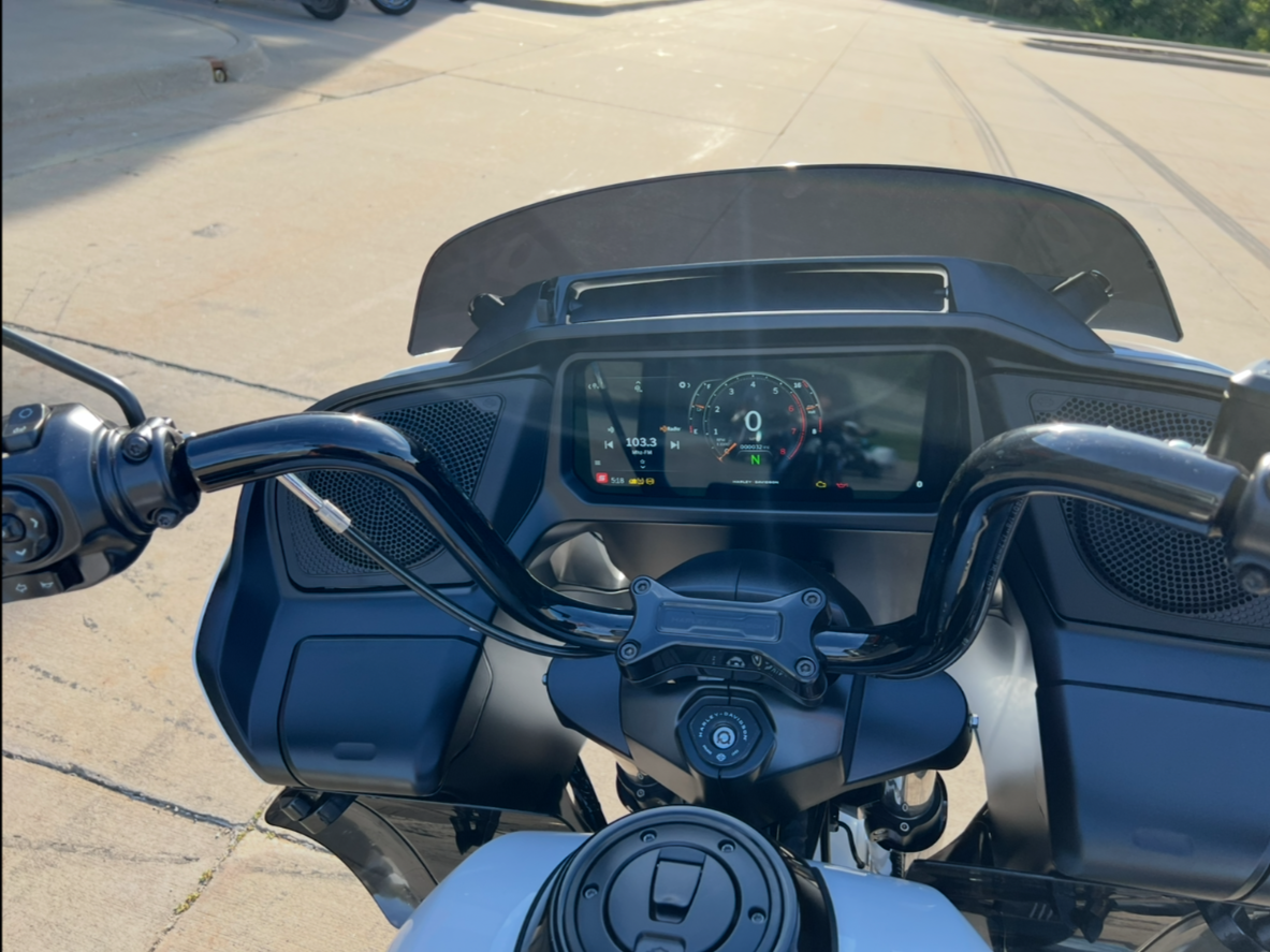 2025 Harley-Davidson Road Glide® in Dubuque, Iowa - Photo 13