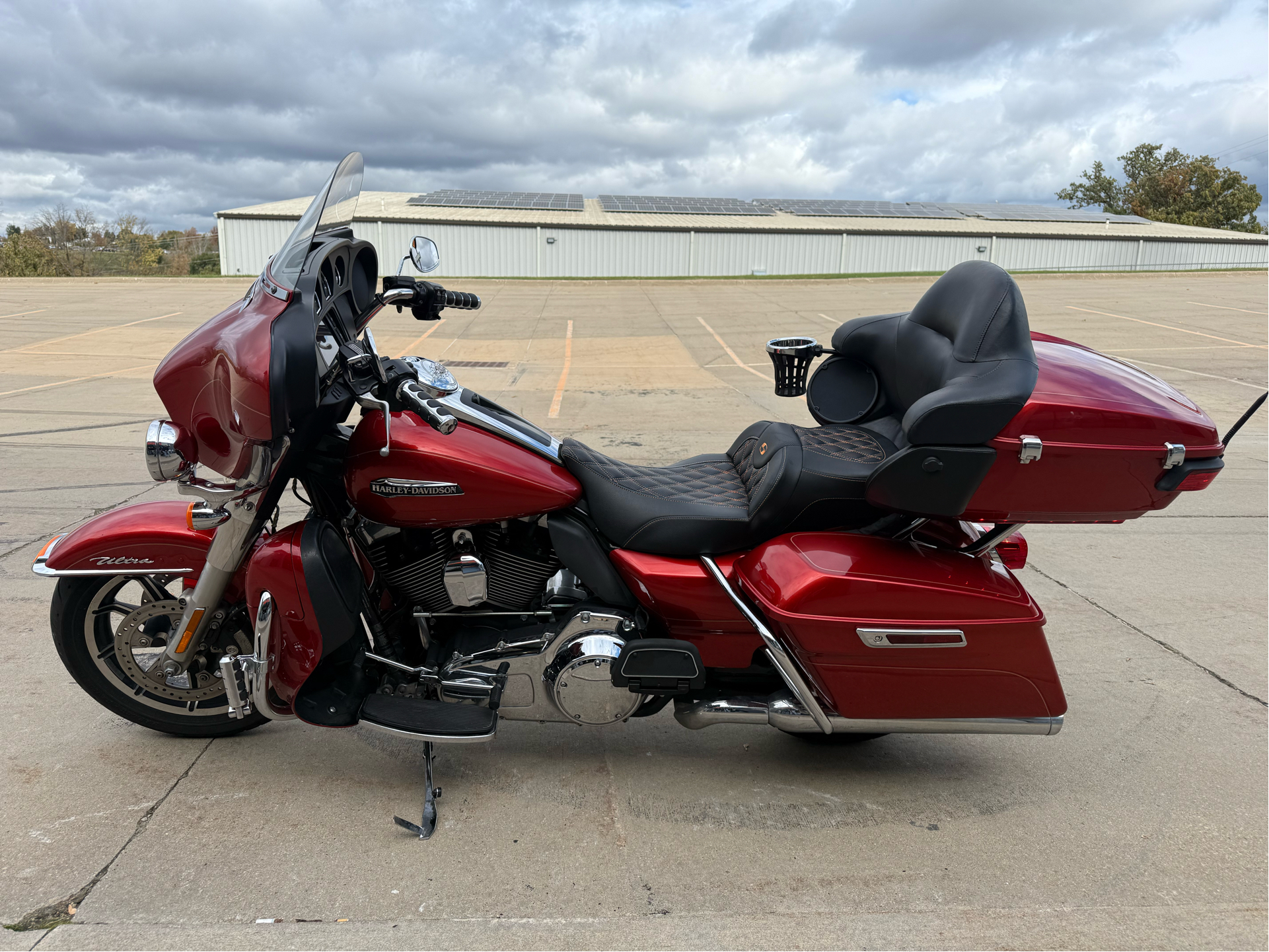 2014 Harley-Davidson Electra Glide® Ultra Classic® in Dubuque, Iowa - Photo 5