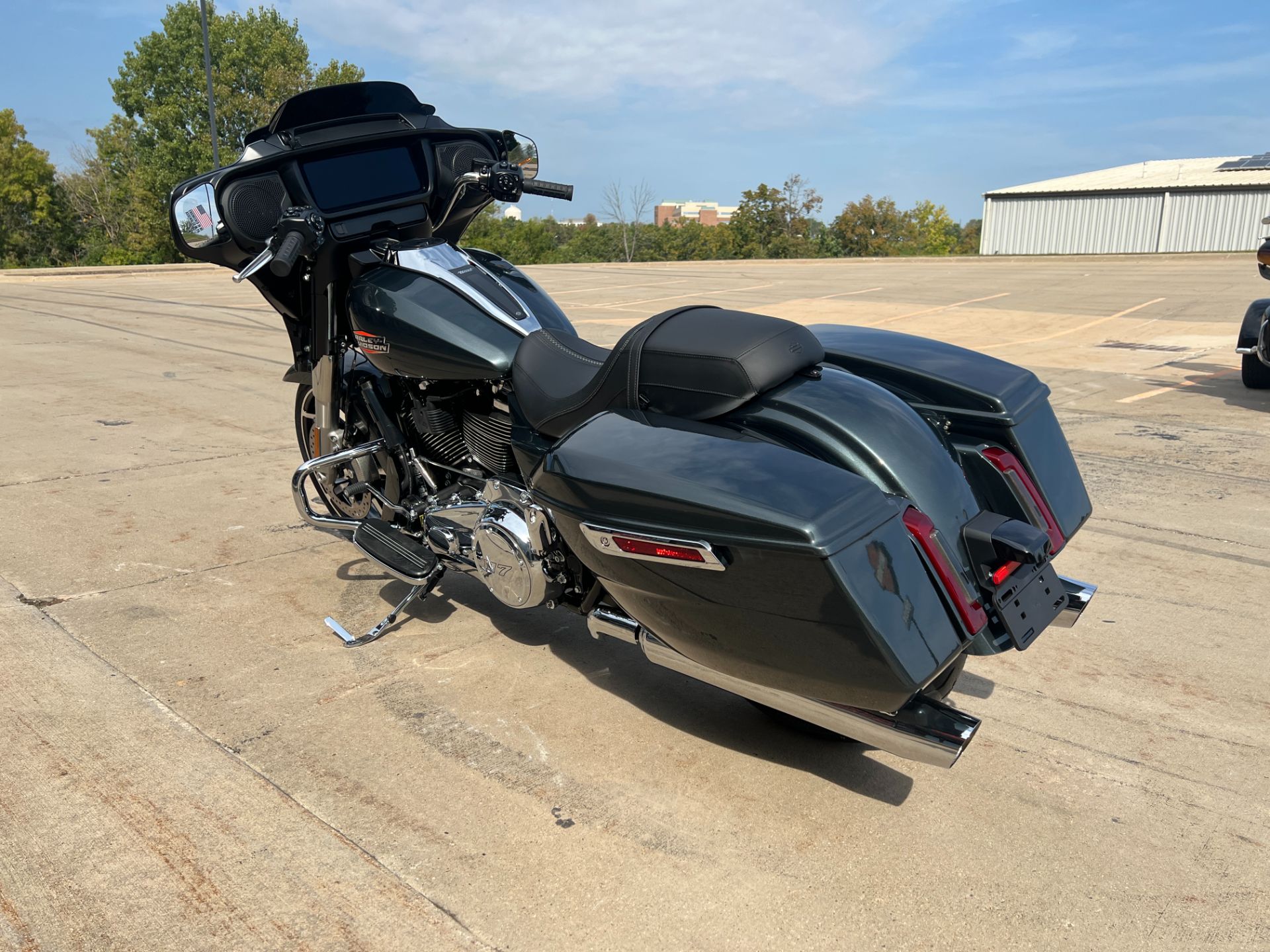 2025 Harley-Davidson Street Glide® in Dubuque, Iowa - Photo 4