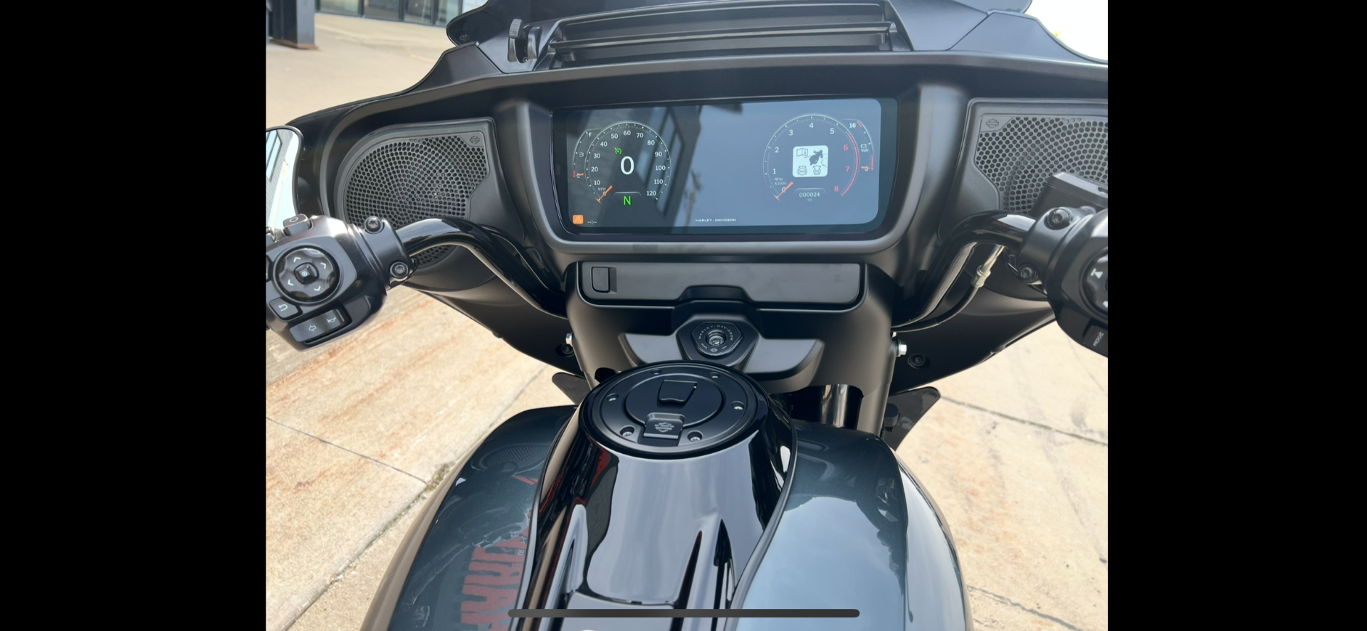 2025 Harley-Davidson Street Glide® in Dubuque, Iowa - Photo 9