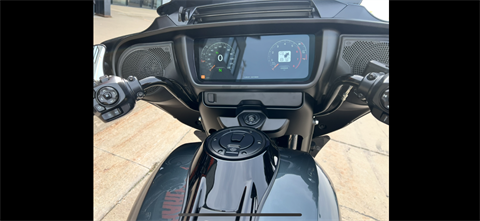 2025 Harley-Davidson Street Glide® in Dubuque, Iowa - Photo 9