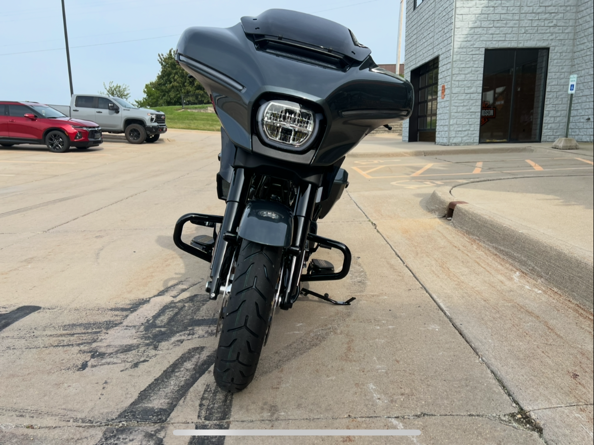 2025 Harley-Davidson Street Glide® in Dubuque, Iowa - Photo 7