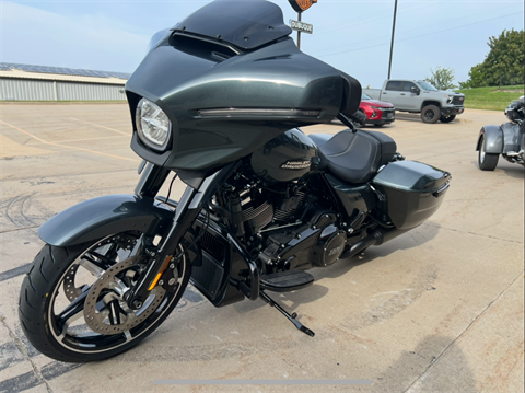 2025 Harley-Davidson Street Glide® in Dubuque, Iowa - Photo 6