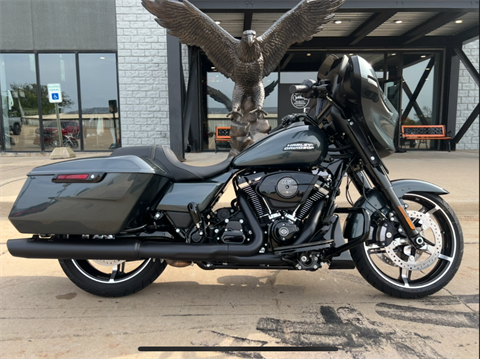 2025 Harley-Davidson Street Glide® in Dubuque, Iowa - Photo 1