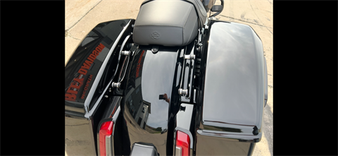 2025 Harley-Davidson Street Glide® in Dubuque, Iowa - Photo 4