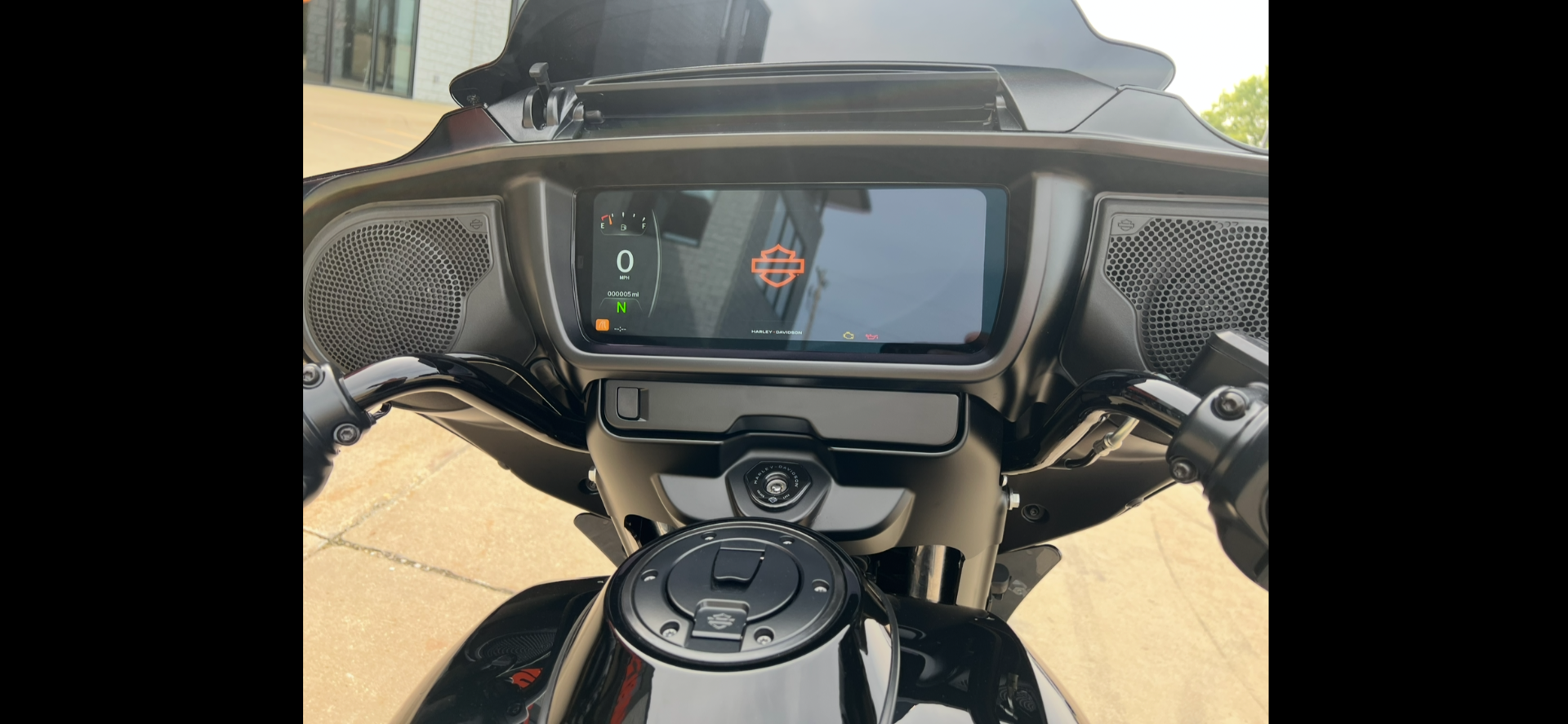 2025 Harley-Davidson Street Glide® in Dubuque, Iowa - Photo 10