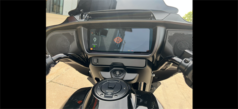 2025 Harley-Davidson Street Glide® in Dubuque, Iowa - Photo 10