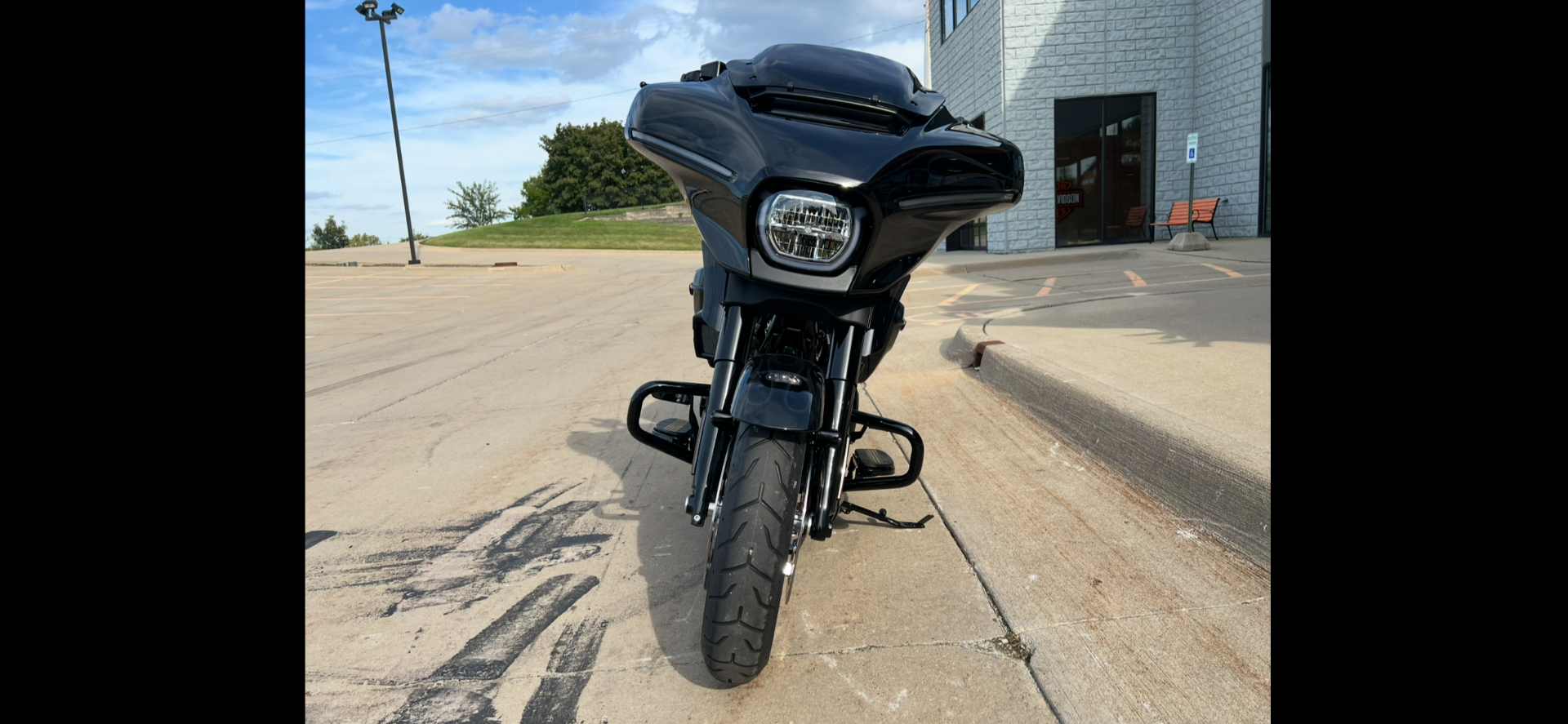 2025 Harley-Davidson Street Glide® in Dubuque, Iowa - Photo 7