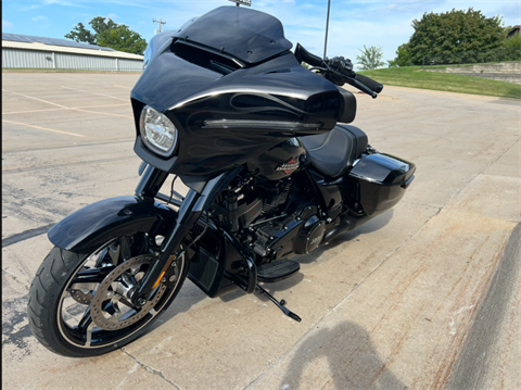 2025 Harley-Davidson Street Glide® in Dubuque, Iowa - Photo 6