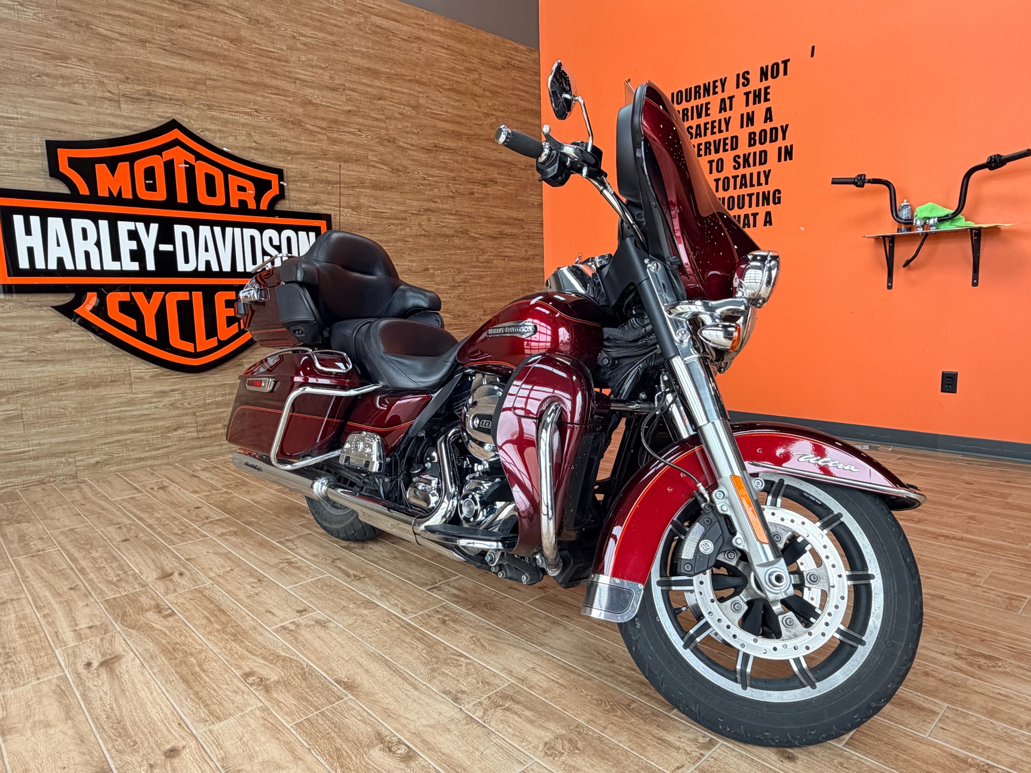 2016 Harley-Davidson Electra Glide® Ultra Classic® 12