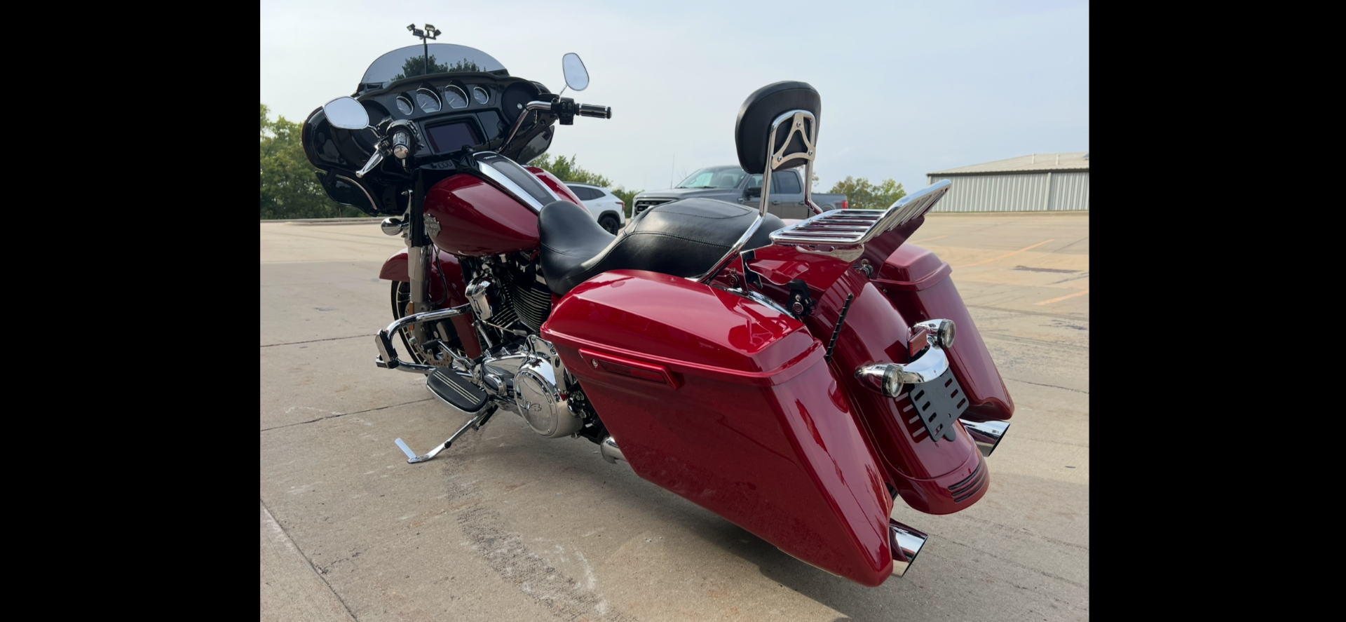 2021 Harley-Davidson Street Glide® Special in Dubuque, Iowa - Photo 4