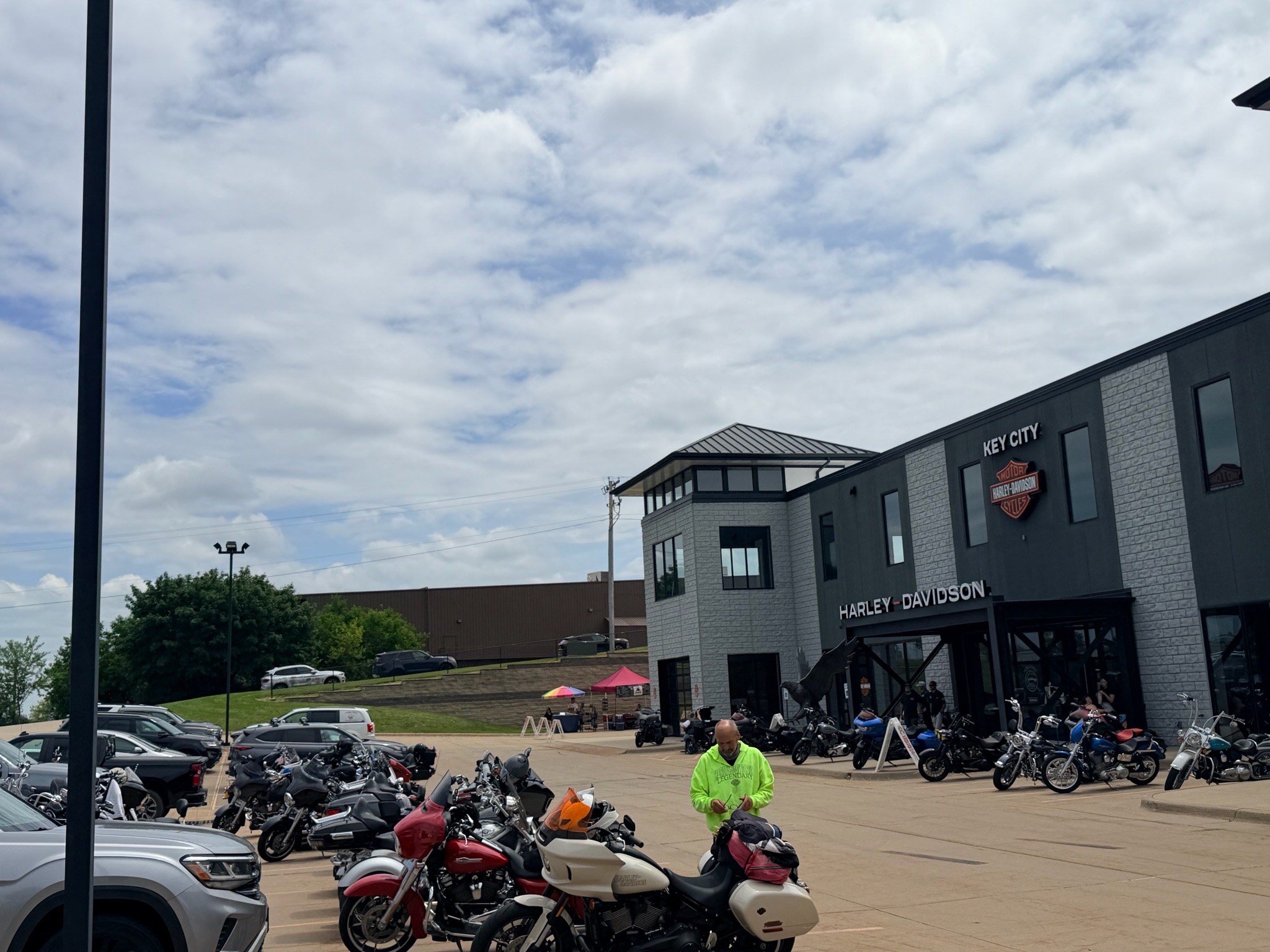 2025 Harley-Davidson Road Glide® 9