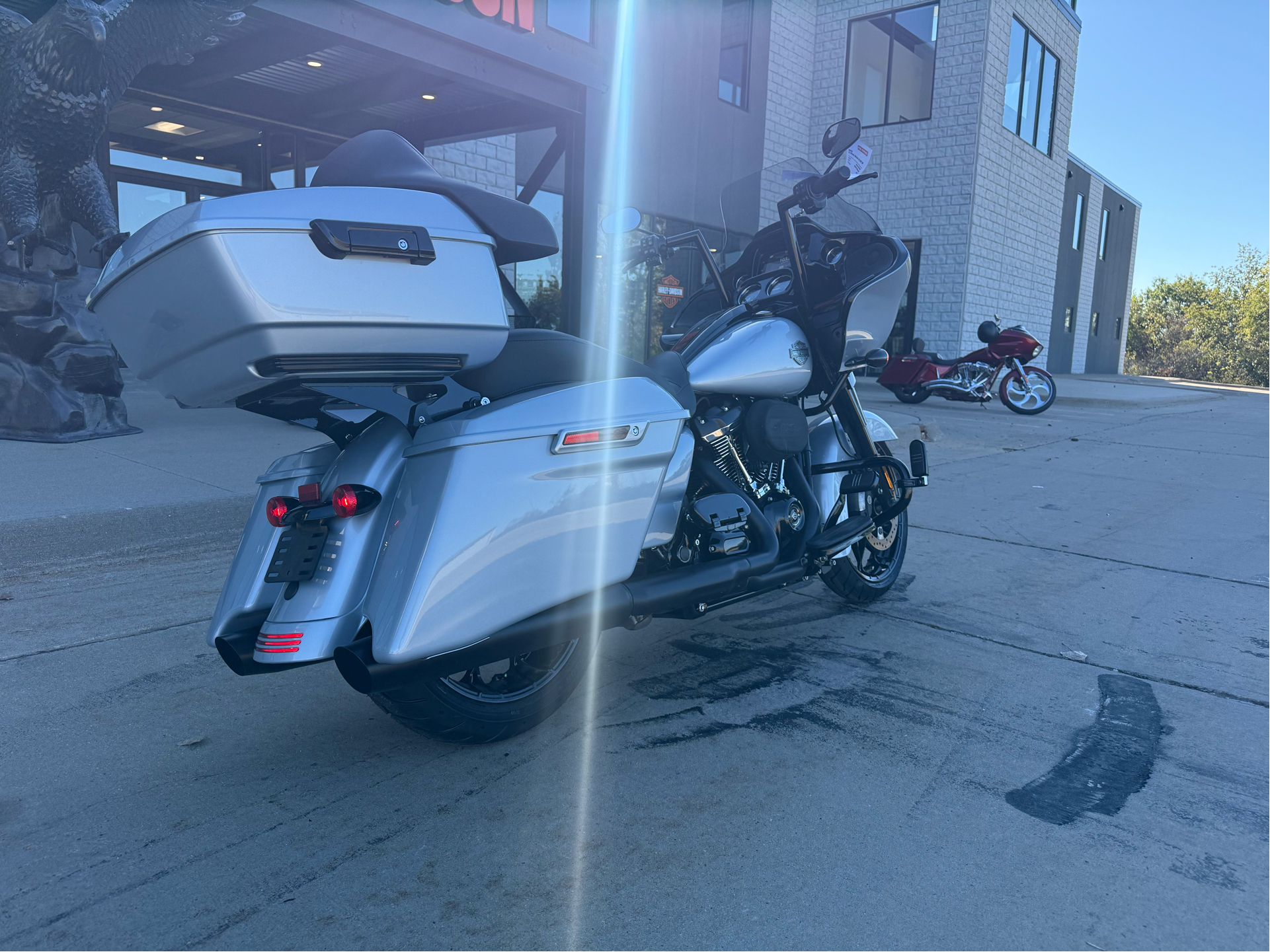 2023 Harley-Davidson Road Glide® Special in Dubuque, Iowa - Photo 2