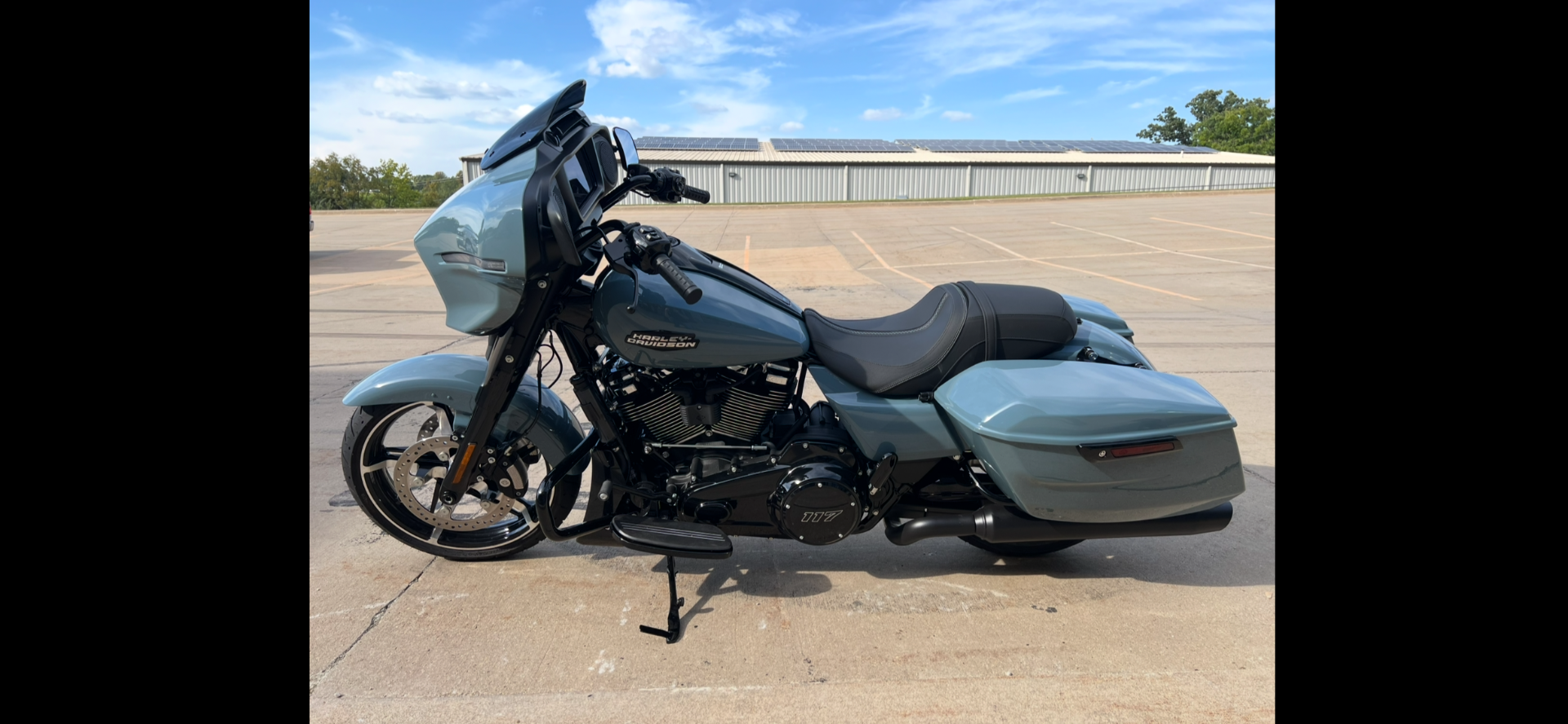 2024 Harley-Davidson Street Glide® in Dubuque, Iowa - Photo 5