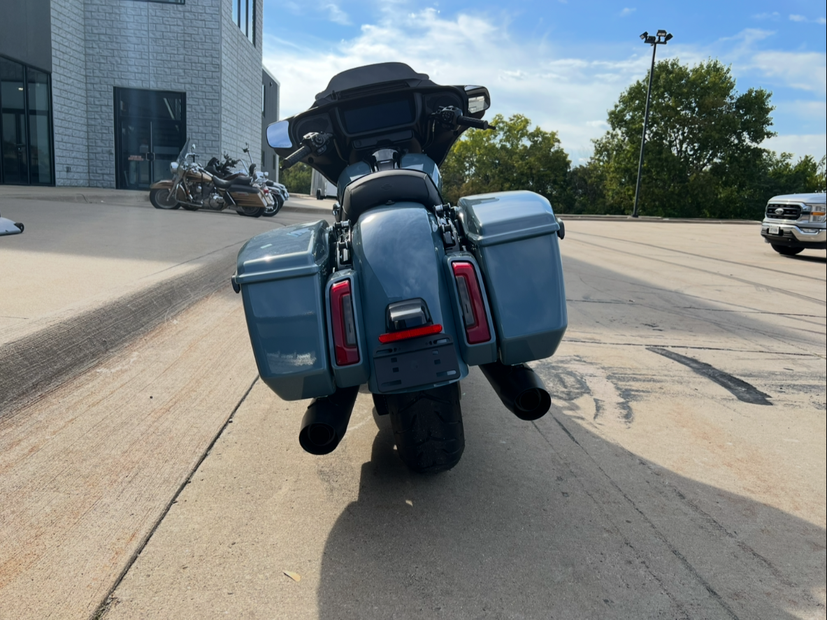 2024 Harley-Davidson Street Glide® in Dubuque, Iowa - Photo 3