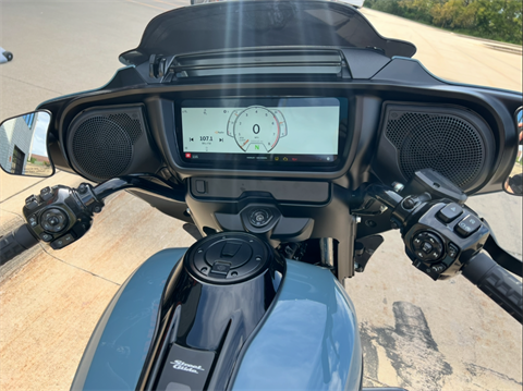 2024 Harley-Davidson Street Glide® in Dubuque, Iowa - Photo 9