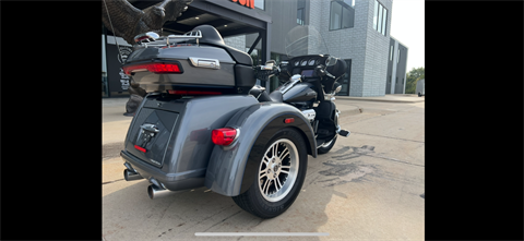 2021 Harley-Davidson Tri Glide® Ultra in Dubuque, Iowa - Photo 2