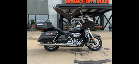2017 Harley-Davidson Road Glide® Ultra in Dubuque, Iowa - Photo 1