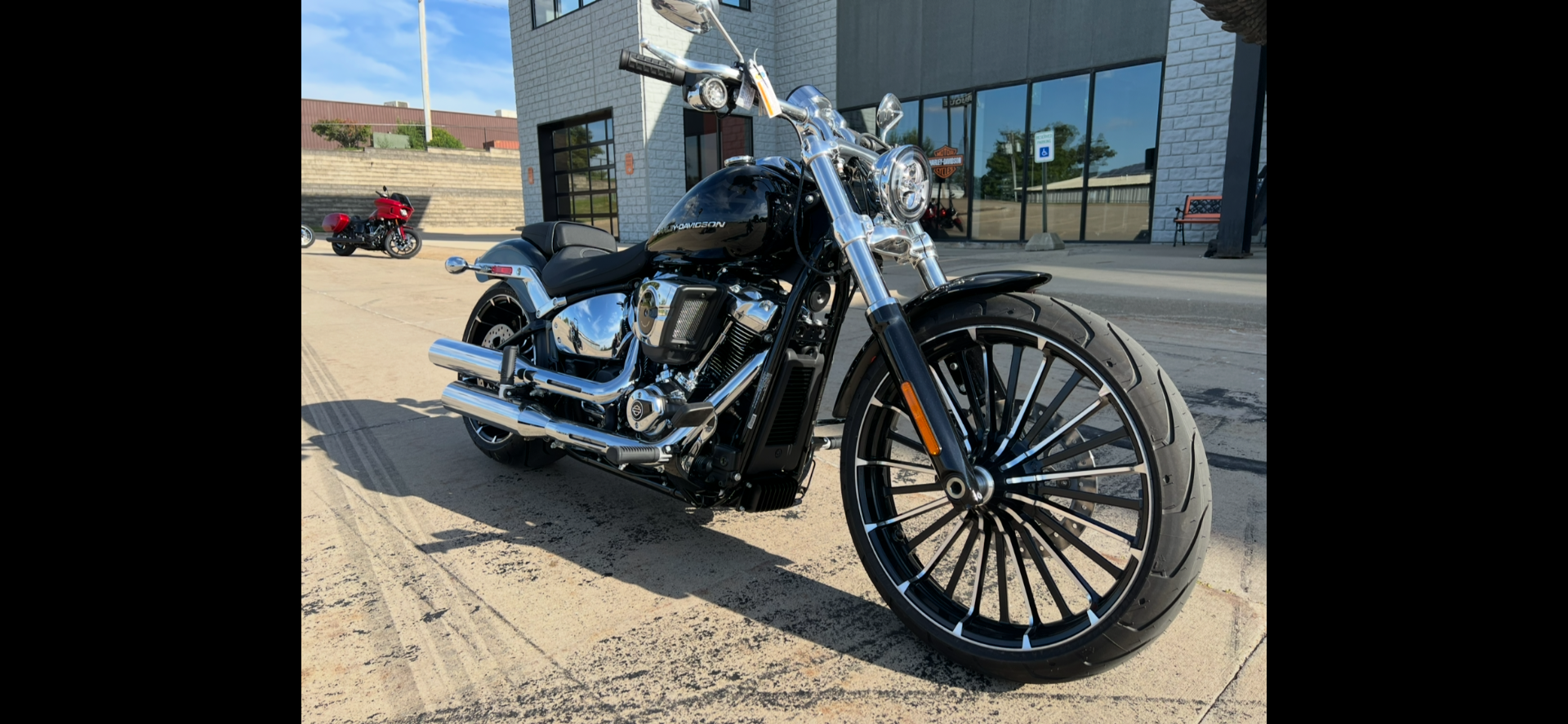 2025 Harley-Davidson Breakout® in Dubuque, Iowa - Photo 8