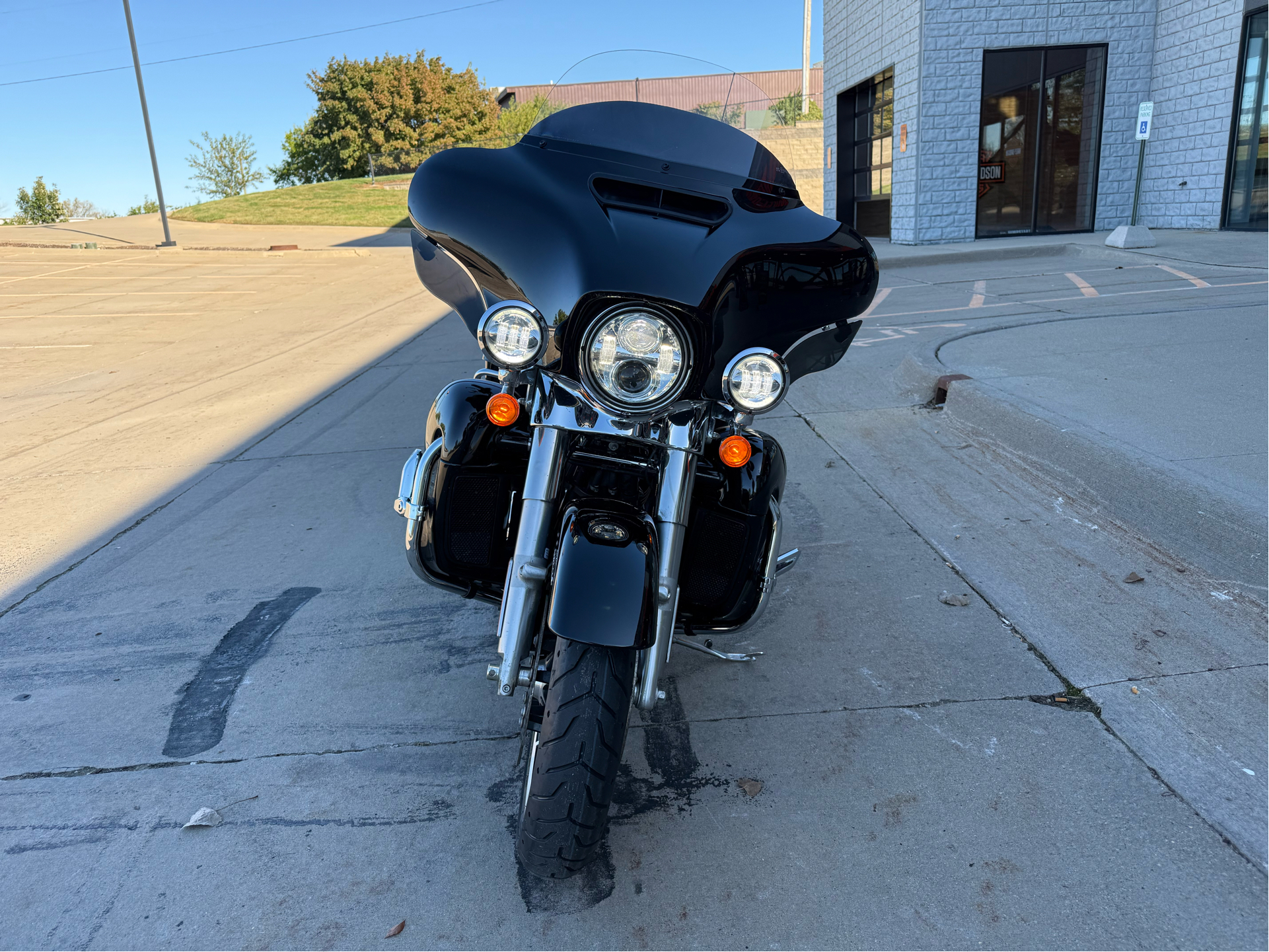 2023 Harley-Davidson Ultra Limited in Dubuque, Iowa - Photo 6