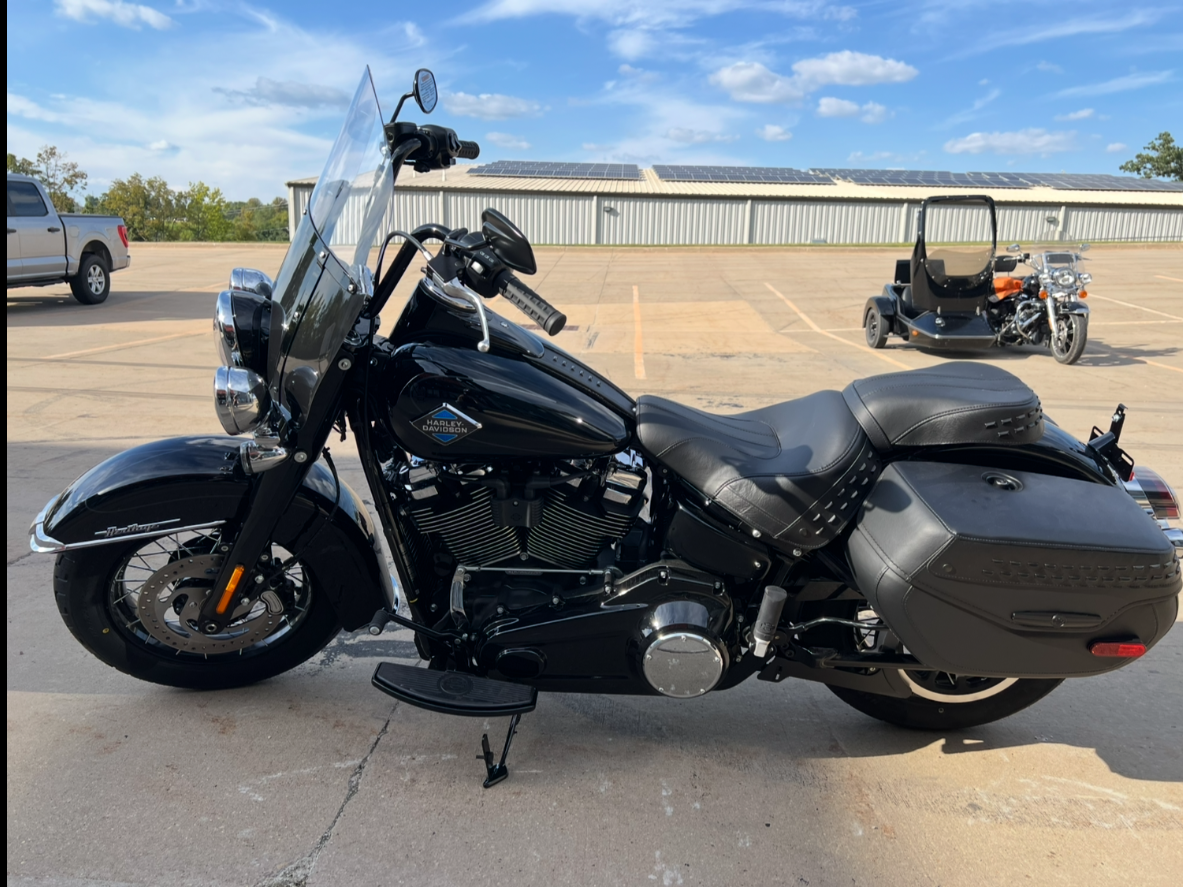 2025 Harley-Davidson Heritage Classic in Dubuque, Iowa - Photo 7