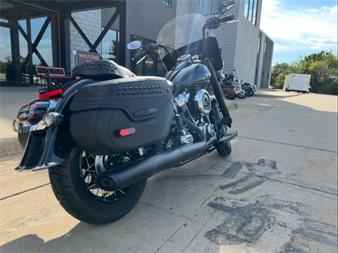 2025 Harley-Davidson Heritage Classic in Dubuque, Iowa - Photo 2